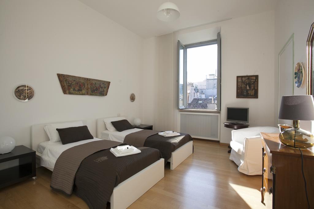 House Paganica Apartment Rome Ruang foto